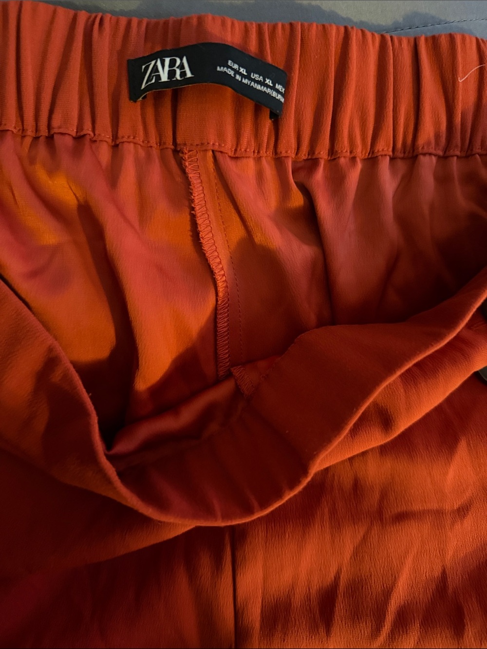 Zara Wide-Leg Button Detail Pants — Rust - Picture 2 of 3